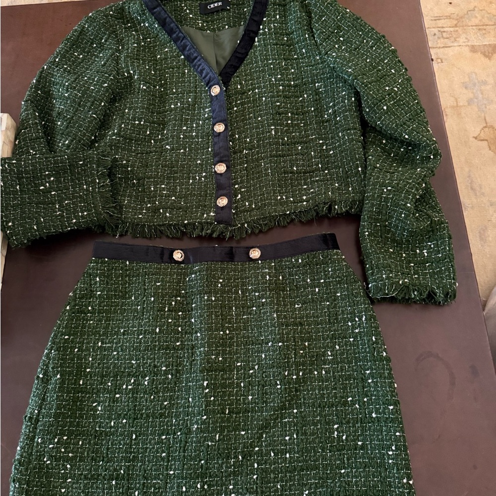 Cider Dark Green Tweed Ensemble